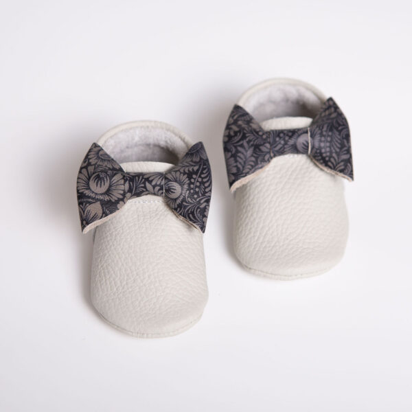 Mokassin „Bow“ – Latte