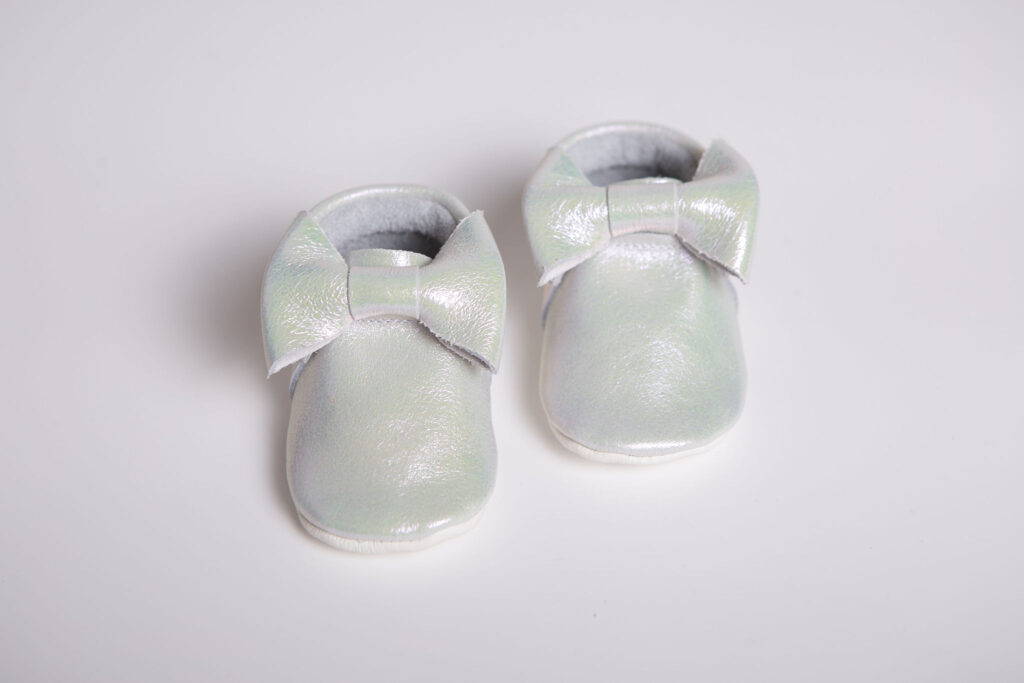 „Bow” Moccasin – Hologram