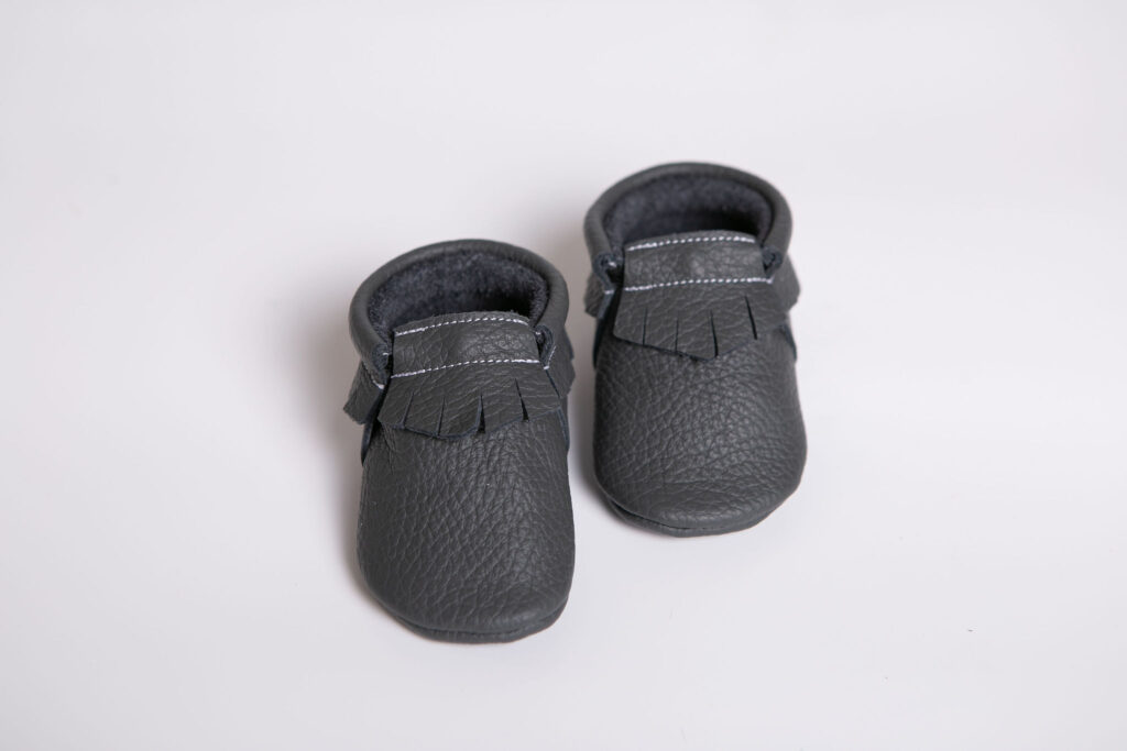 „Classic” Moccasin – Dark gray