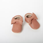 „Bow” Moccasin – Amber
