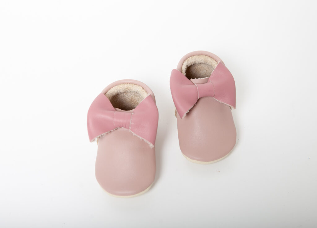 „Bow” Moccasin – Dusty Rose/ Deep Blush