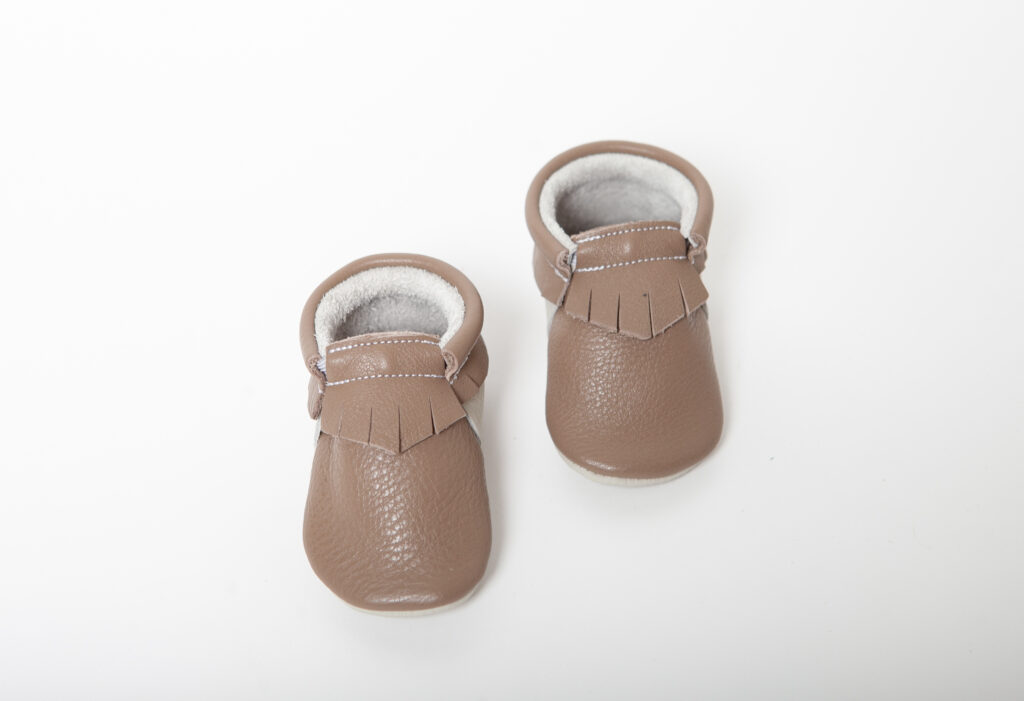 „Classic” Moccasin – Taupe